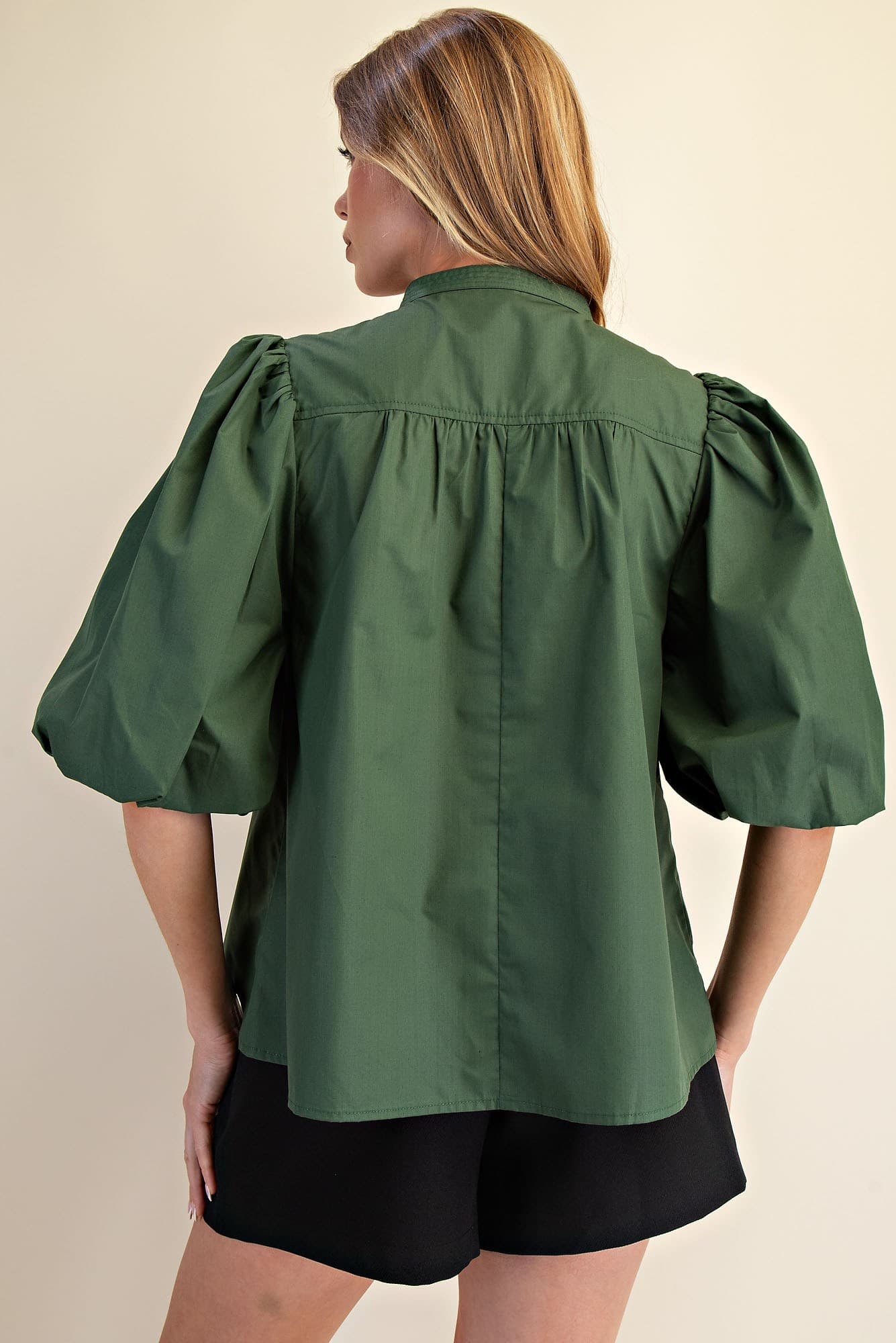 MISSES - Mandarin Collar V-Neck Bubble Sleeve Poplin Top - (M-BSP02)