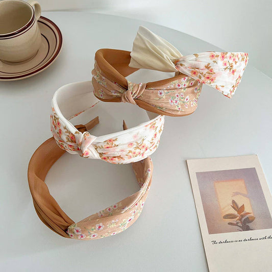 (Accessories) Elegant and Simple Floral Headands - (A-FH)
