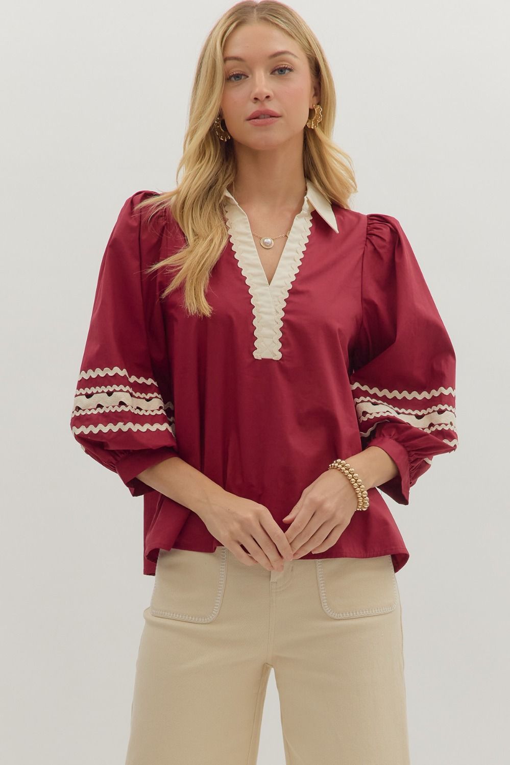 (Misses) Entro 3/4 puff sleeve top with Scallop V-Neck Trim - (M-GT20)
