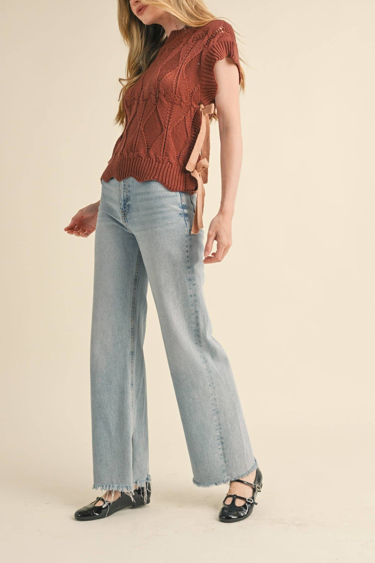 (M Tops) Cropped Sweater Vest (M-CV21)