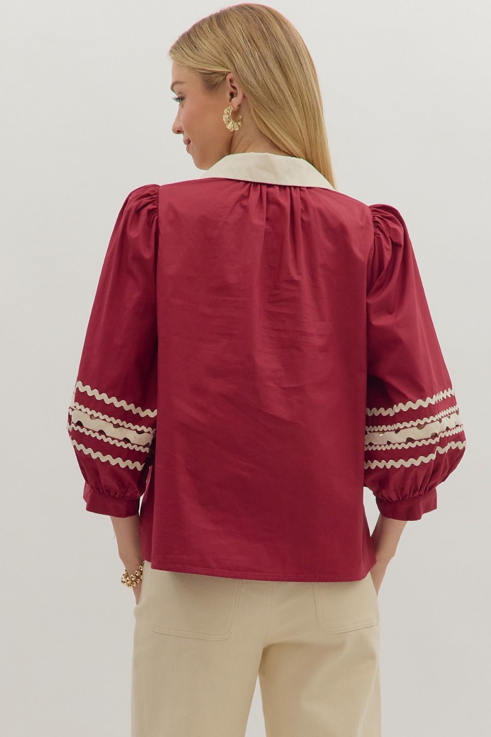 (Misses) Entro 3/4 puff sleeve top with Scallop V-Neck Trim - (M-GT20)