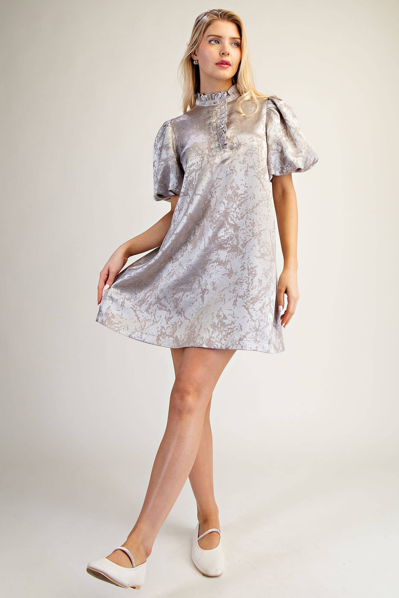 (M Dresses) Ruffle Neck Puff Sleeve Mini Dress (Silver & Burgundy) (M-RMD2)