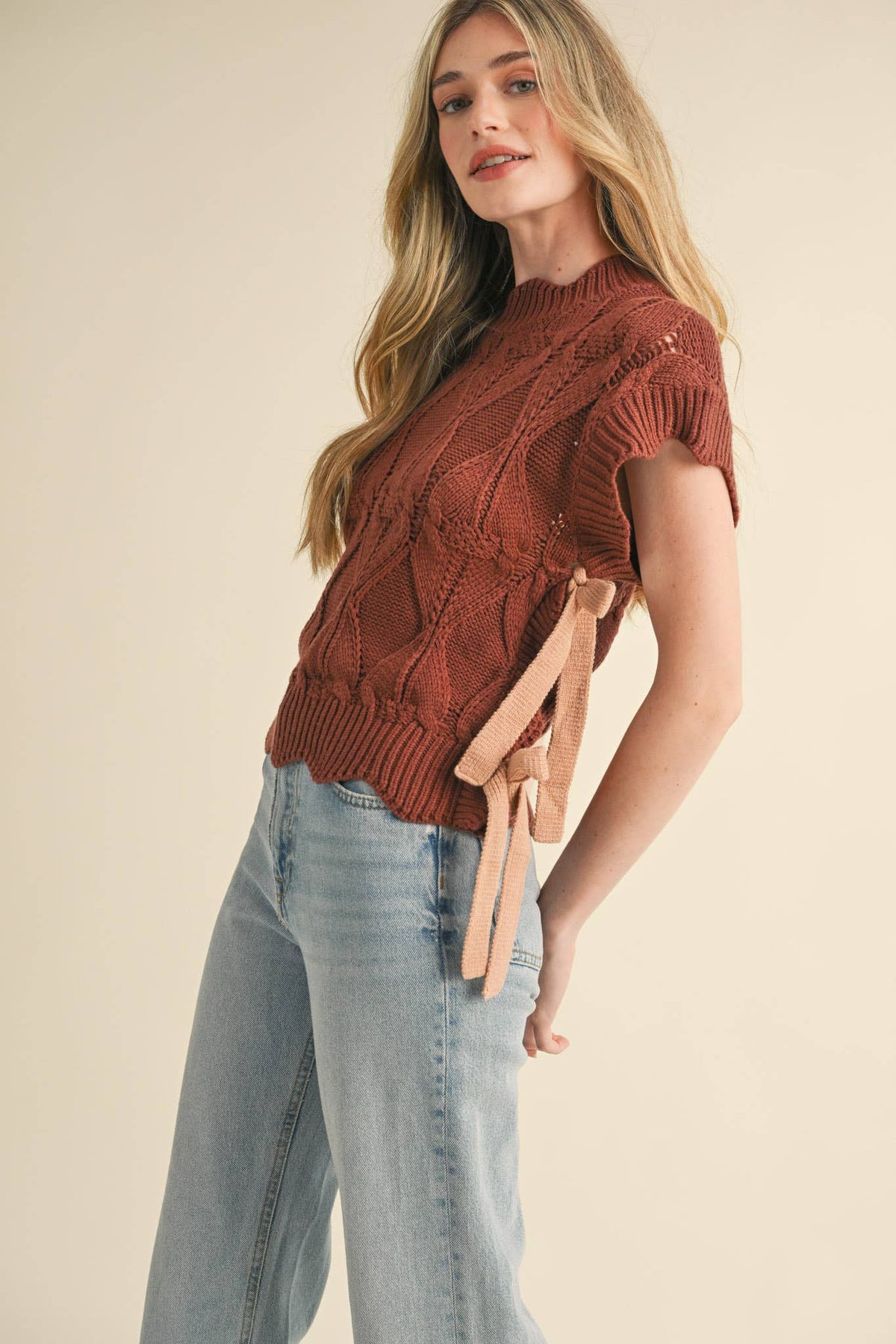(M Tops) Cropped Sweater Vest (M-CV21)