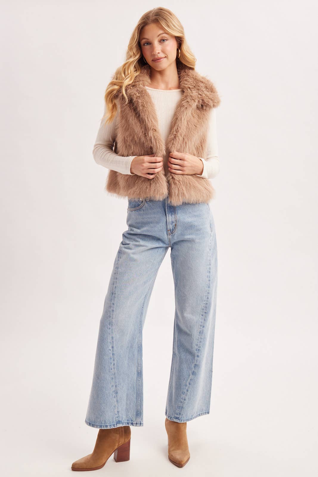 (M Tops) Faux Fur Vest (M-FV50)
